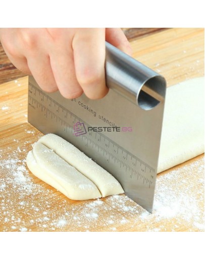 Метален нож шпатула за тесто 15см